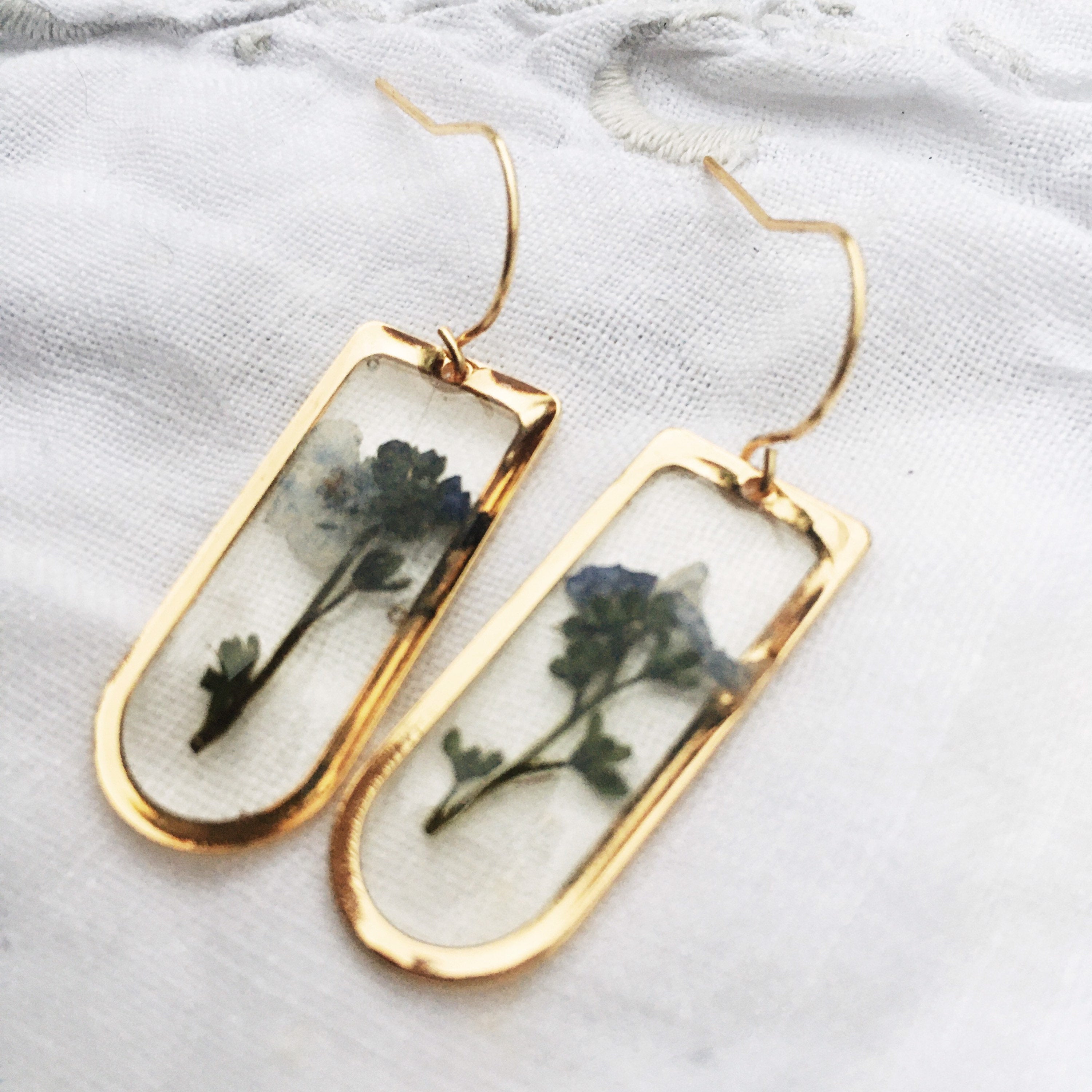 Mabel - Classic Gold Forget Me Not Earrings