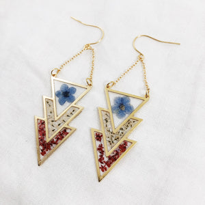 Reyna - Gold Triangle Chain Earrings with Pressed Flowers