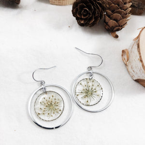 Queen Anne - Classic Silver Earrings with Pressed Flowers