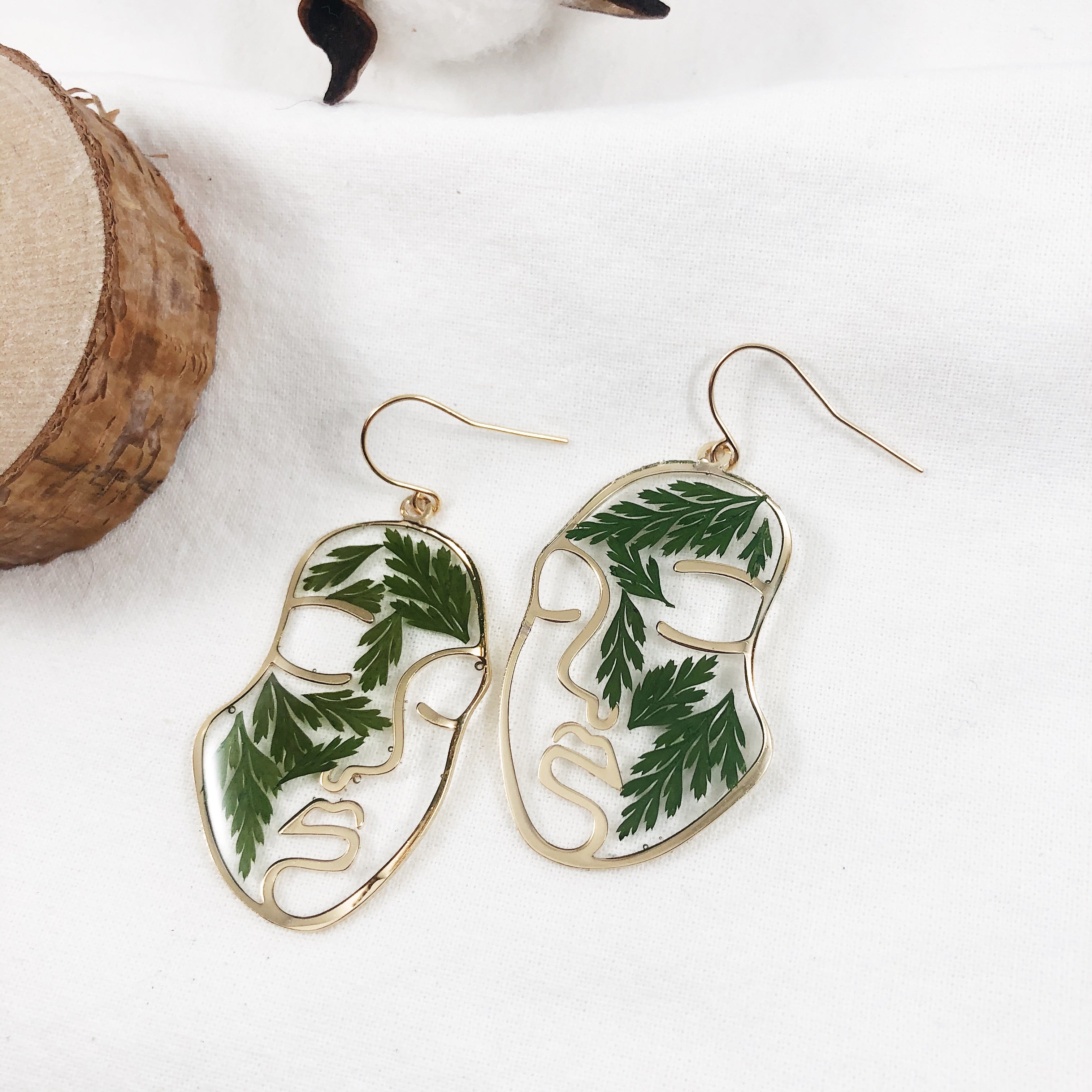 Blythe - Gold Face Earrings with Preserved Ferns