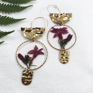 Royal Enchantress Collection - Wavy Brass Earrings with Scarlet Gilia